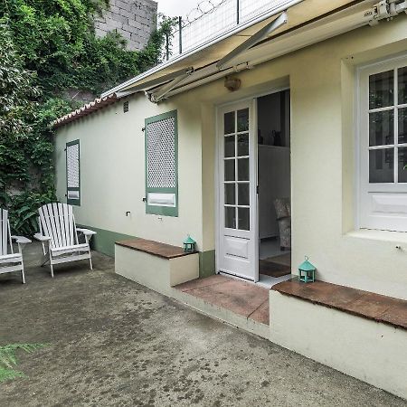 דירות Ponta Delgada Casa Vitoriana מראה חיצוני תמונה